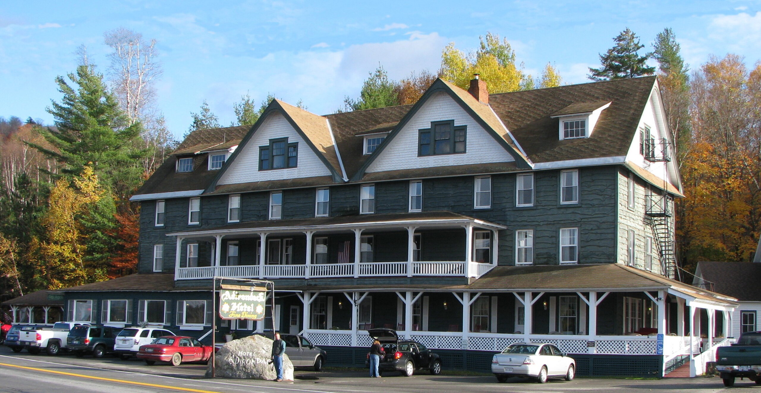 adirondack hotel